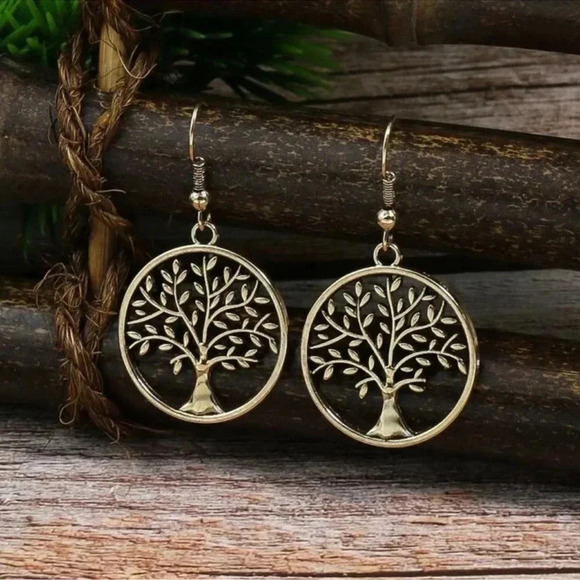 Tree of Life Earrings - Picture 4 of 5